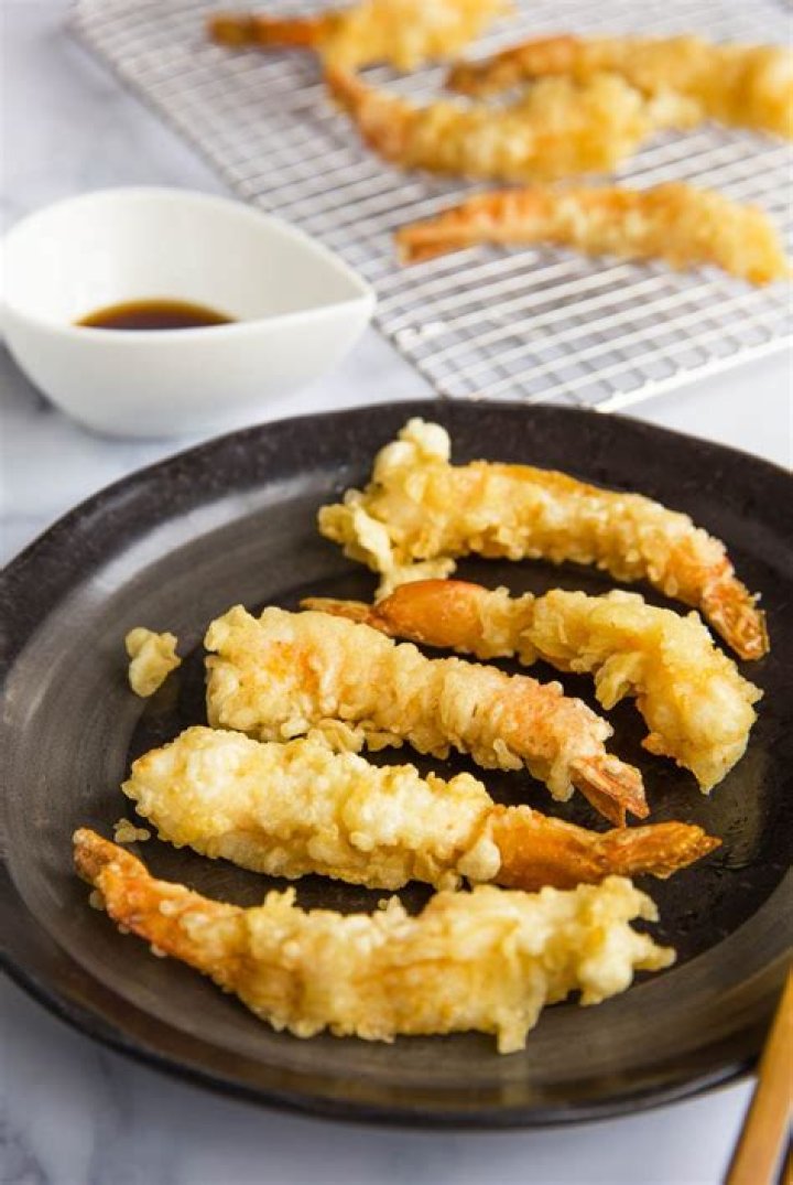 How is tempura prepared?