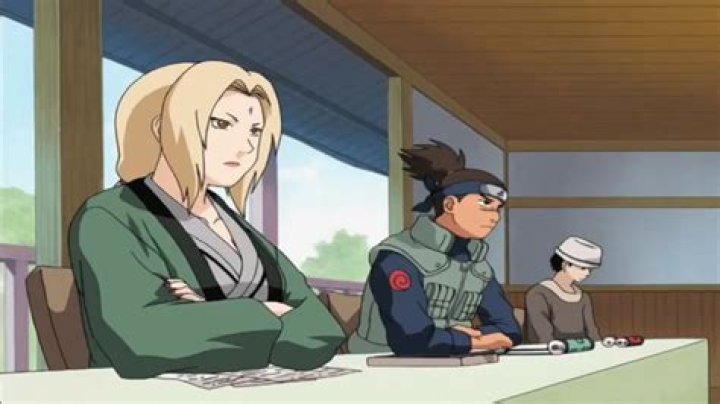 What happens to Lady Tsunade in Naruto Shippuden?