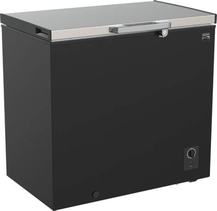 Who makes Kenmore chest freezer